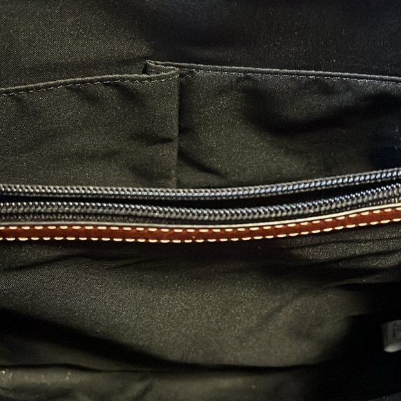 Fossil Tote - Picture 6 of 10